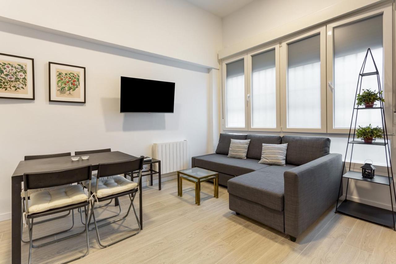 1 Bedroom 1 Bathroom Furnished - Av De America - Studio - Mintystay Madri Exterior foto